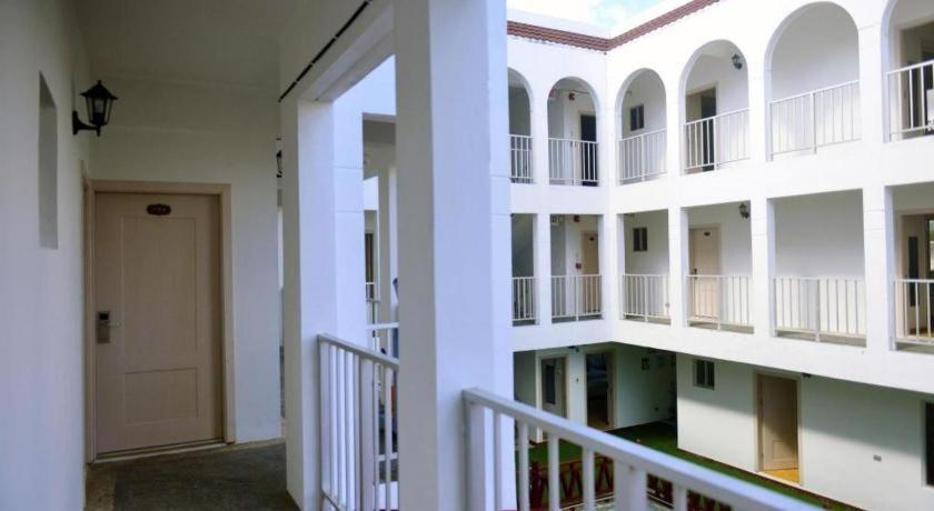 Hotel Blue Saipan Garden Exterior foto